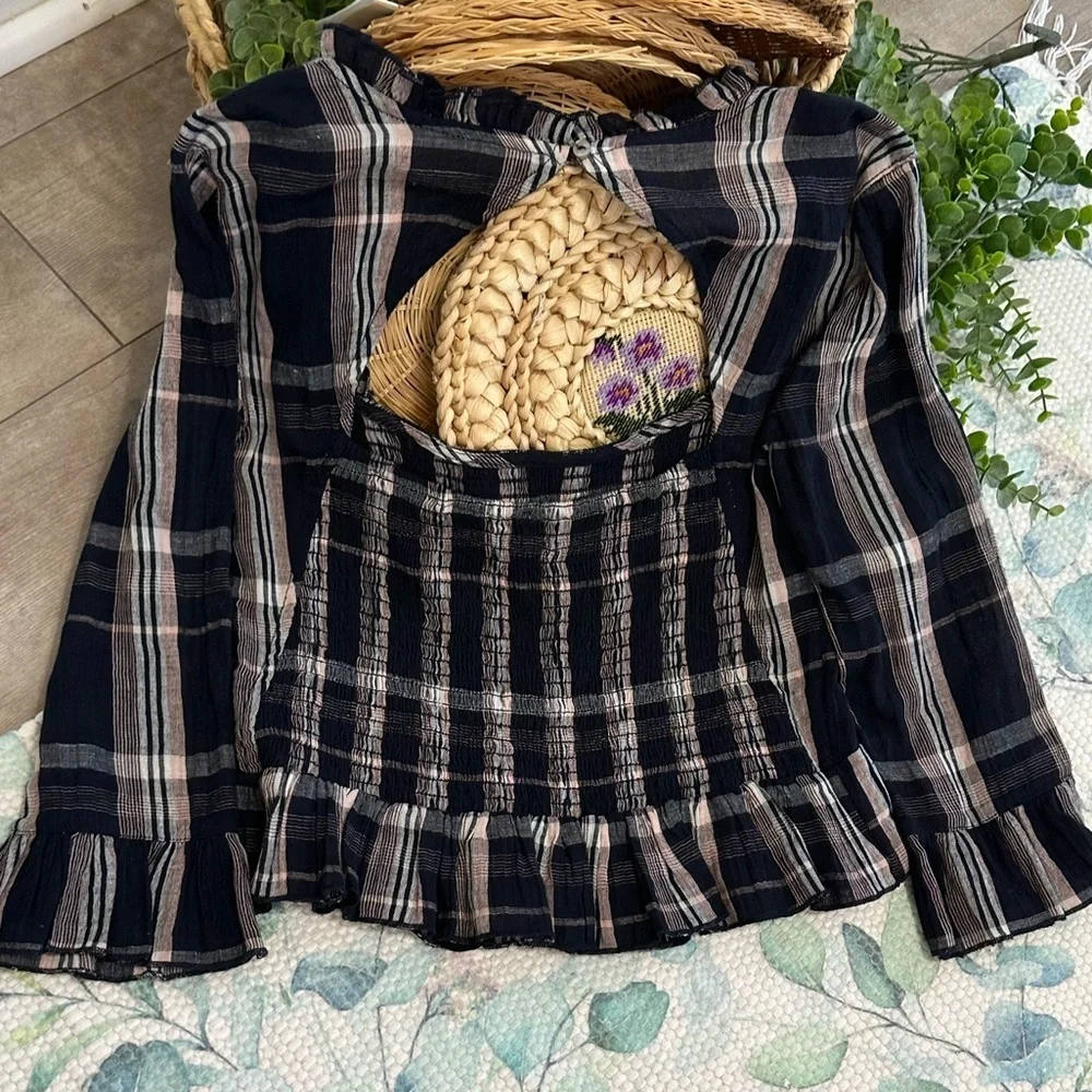 Free People Shirred w Elastic Blue Plaid Long-Sleeved Smocked Plaid Crop Shirt